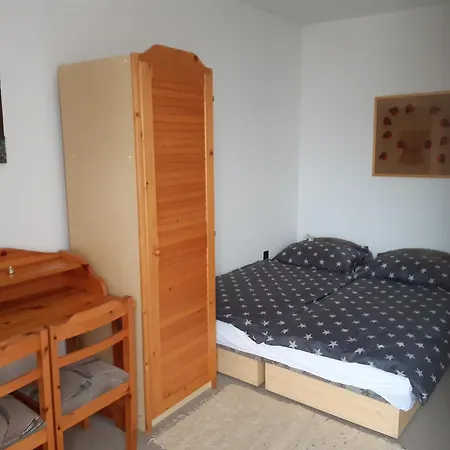 Balatonberenyi Vendeghaz ホームステイ *